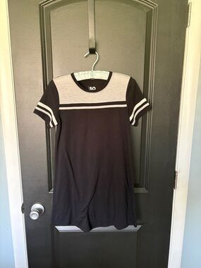 SO girls black gray short sleeve dress large 10/12